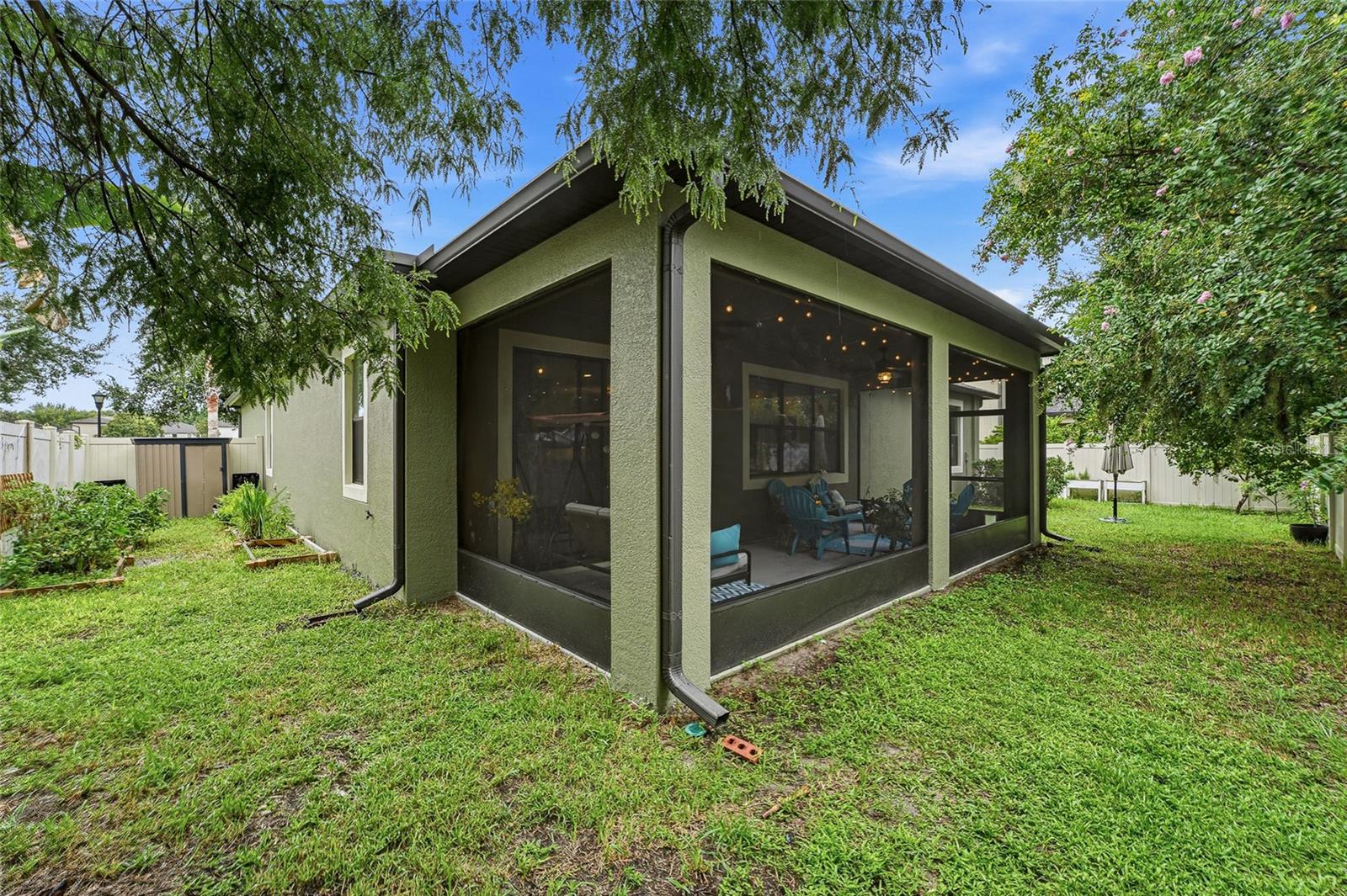 1008 OAKCREST DRIVE — photo 37 of 43