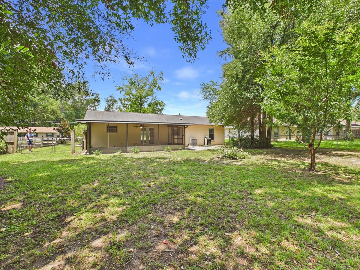 6155 58TH TERRACE — photo 36 of 43