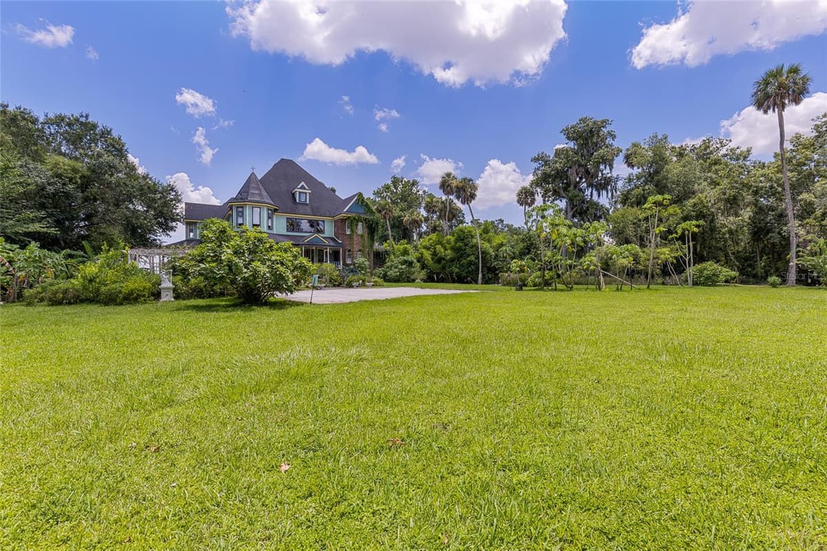 6275 HALABRIN ROAD — photo 66 of 74