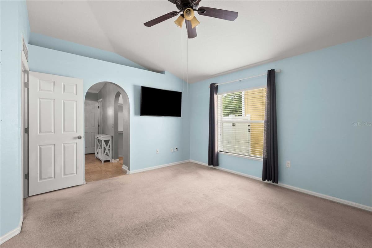14423 FINSBURY DRIVE — photo 14 of 36