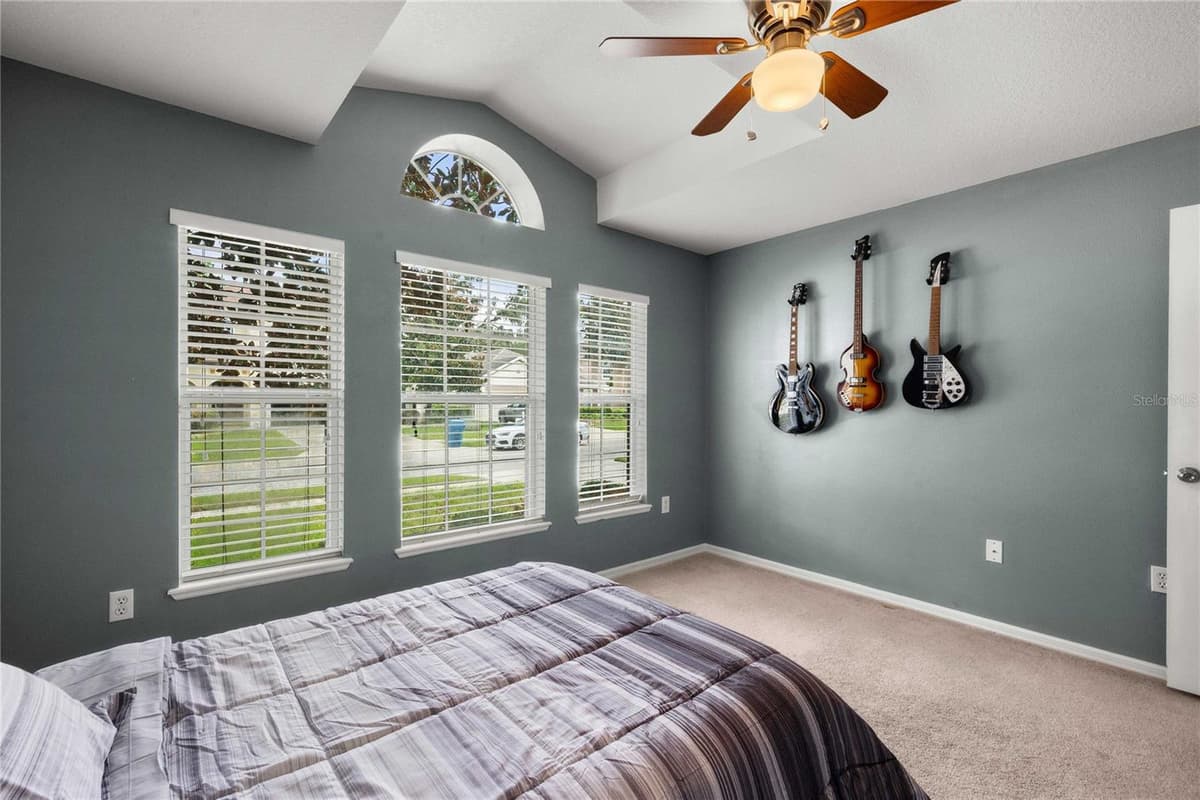 14423 FINSBURY DRIVE — photo 29 of 36