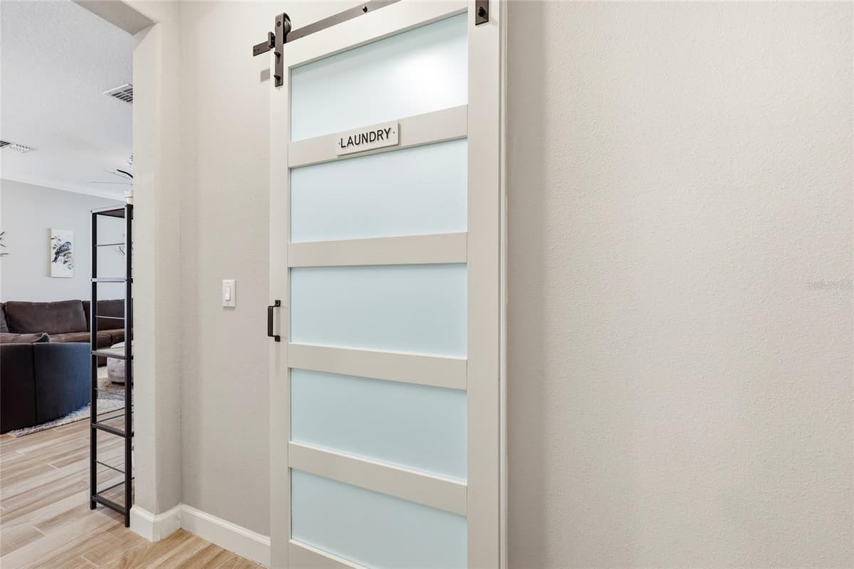 31553 CANNON RUSH DRIVE — photo 52 of 85