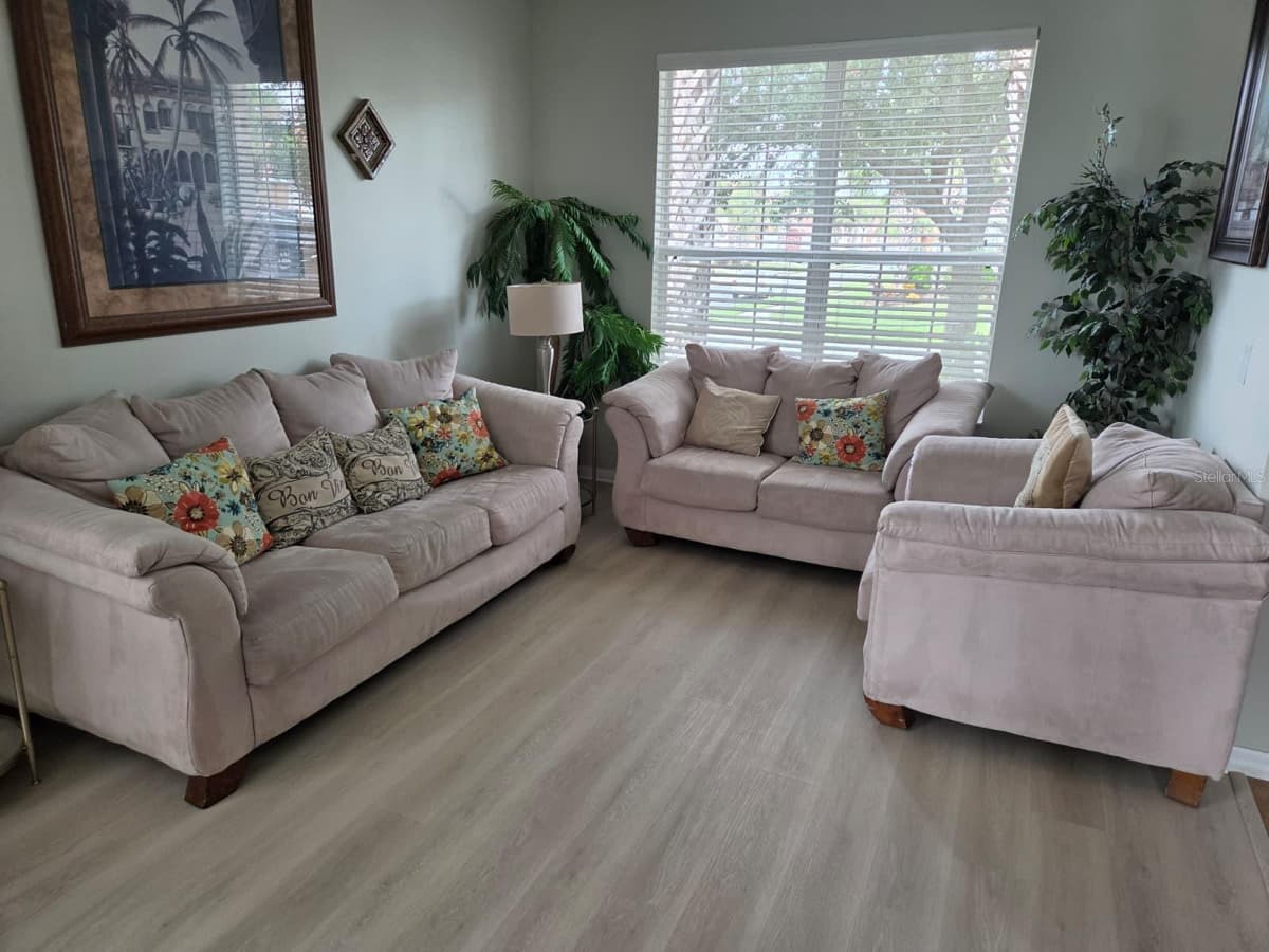 256 SEVILLA AVENUE — photo 4 of 21