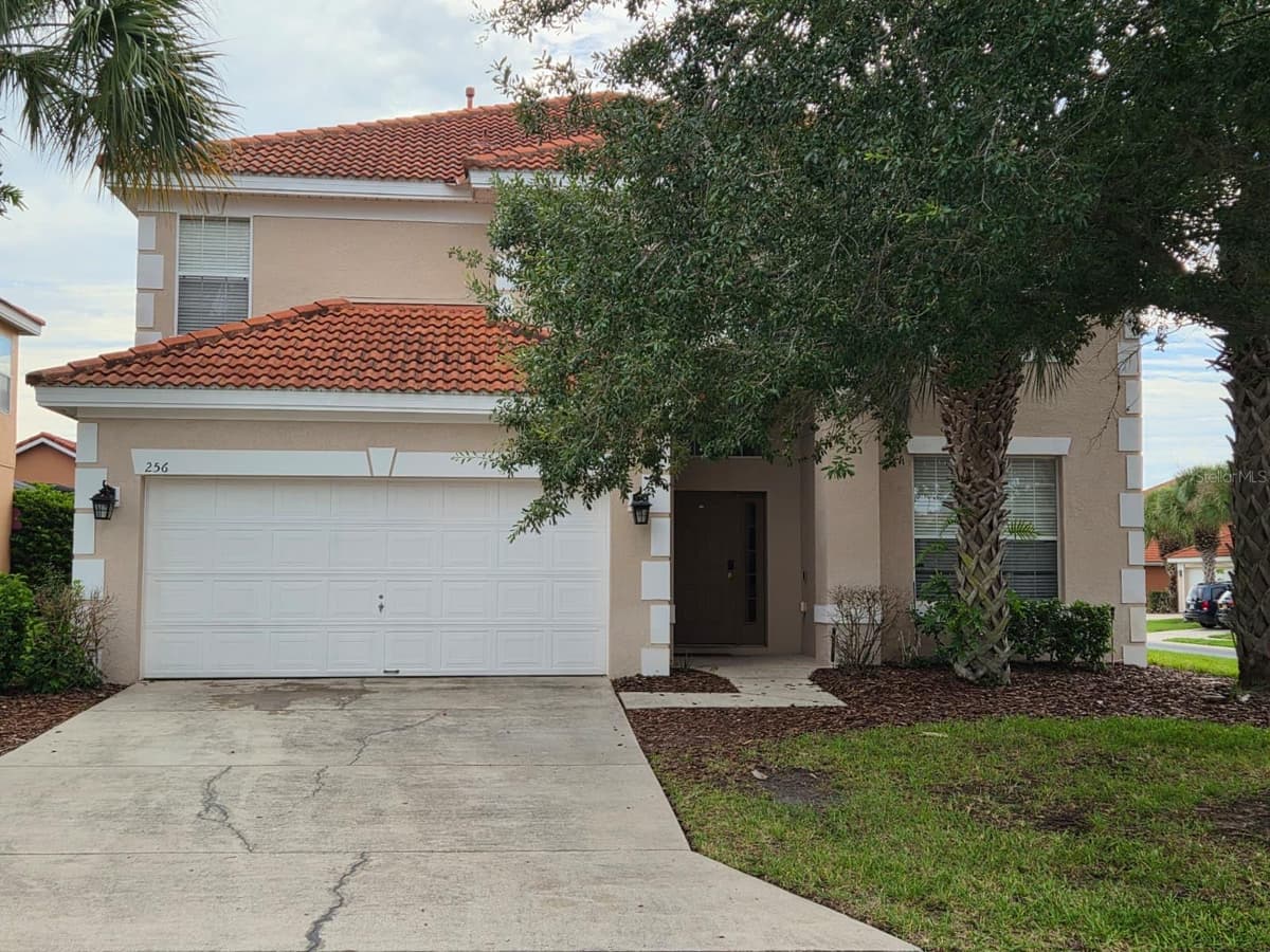 256 SEVILLA AVENUE — photo 2 of 21