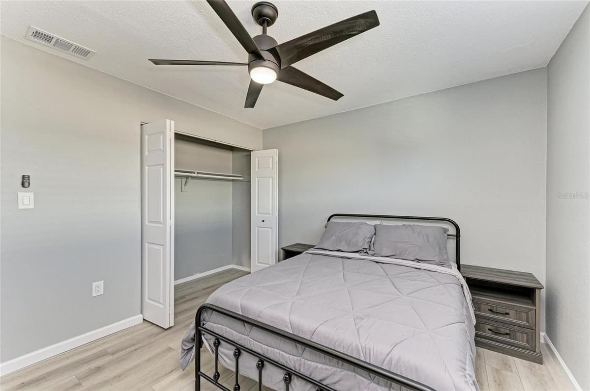 460 BASE AVENUE — photo 30 of 44