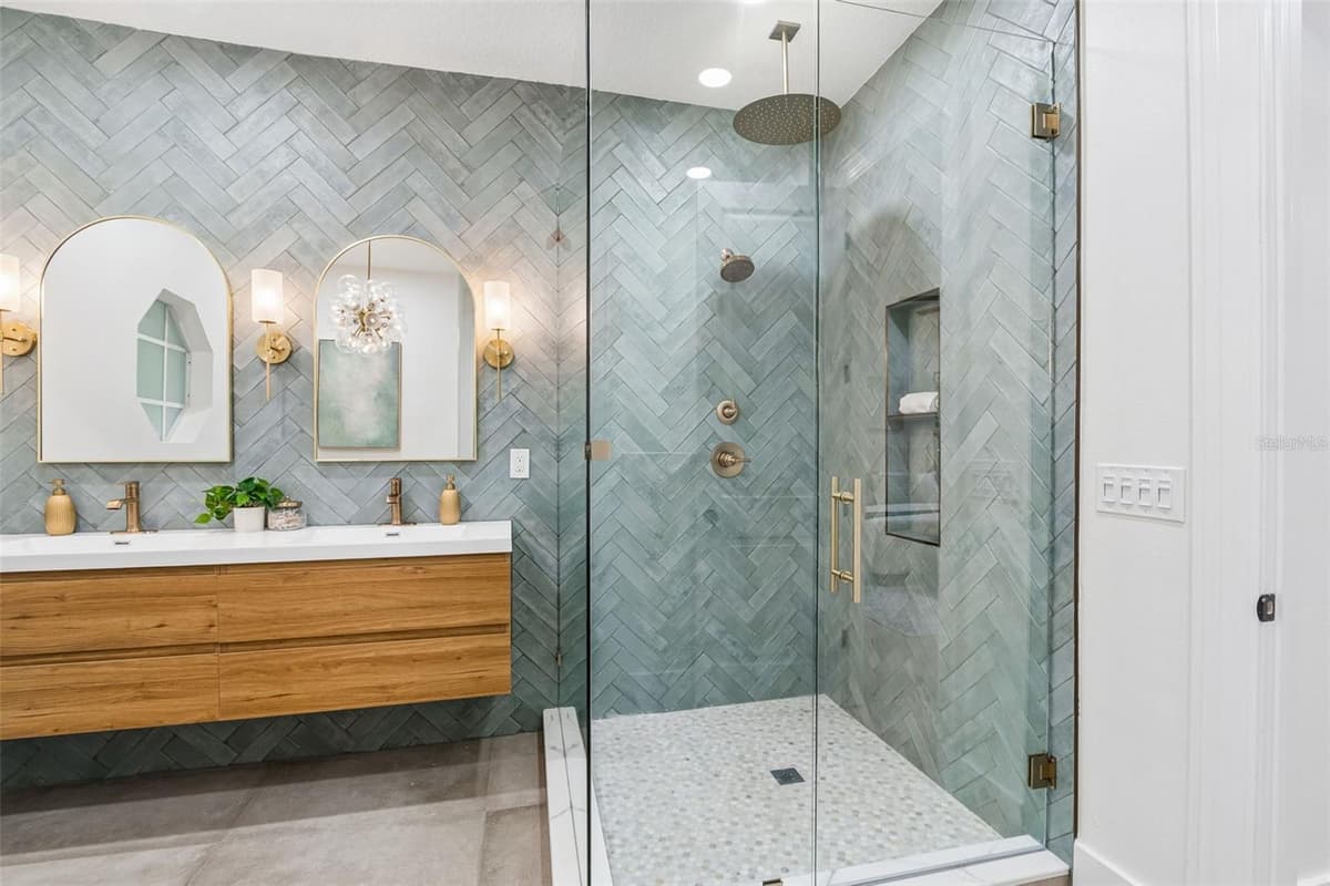 2722 MYRTLE AVENUE — photo 29 of 55