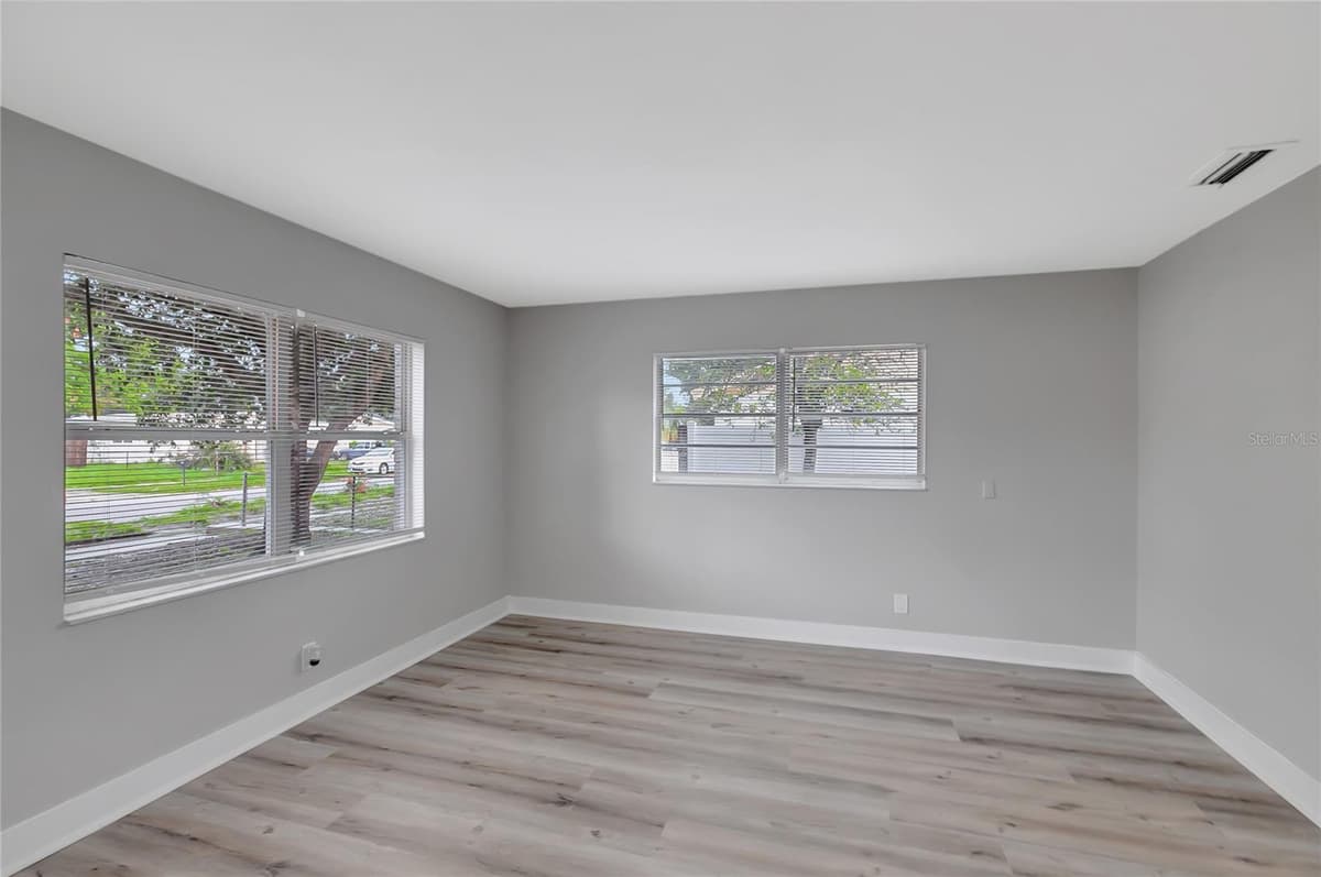 4845 SAN PABLO PLACE — photo 6 of 43