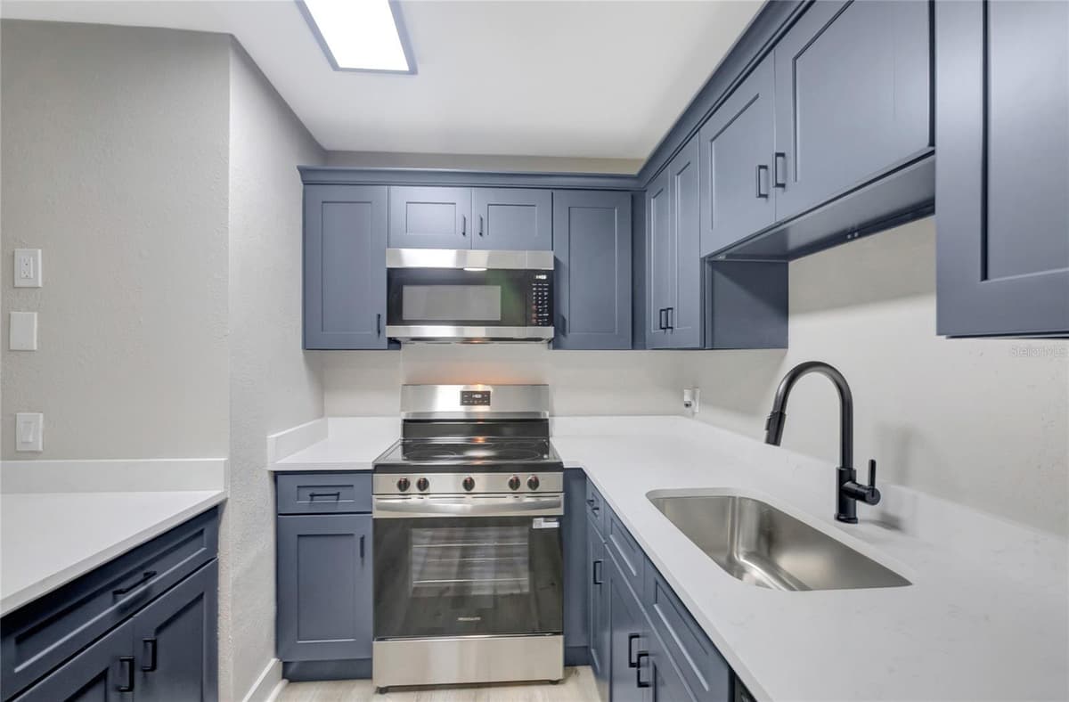 4845 SAN PABLO PLACE — photo 13 of 43