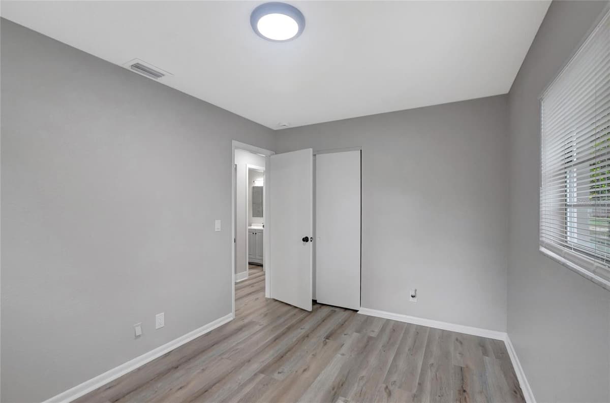 4845 SAN PABLO PLACE — photo 32 of 43