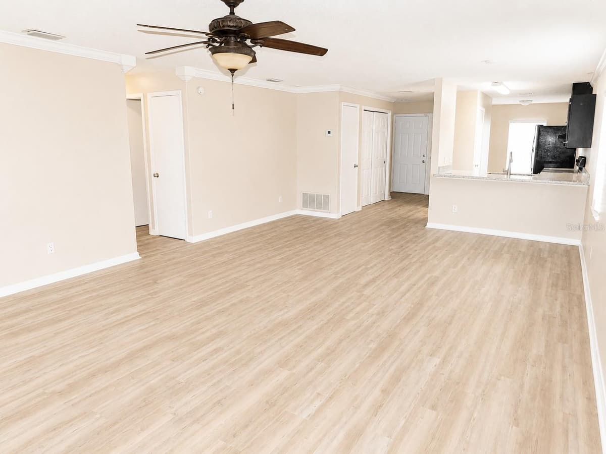 1628 BAKER ROAD — photo 13 of 48