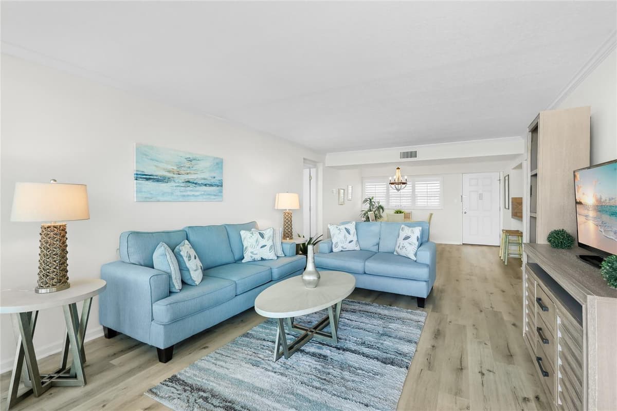 3240 GULF OF MEXICO DRIVE — photo 10 of 44