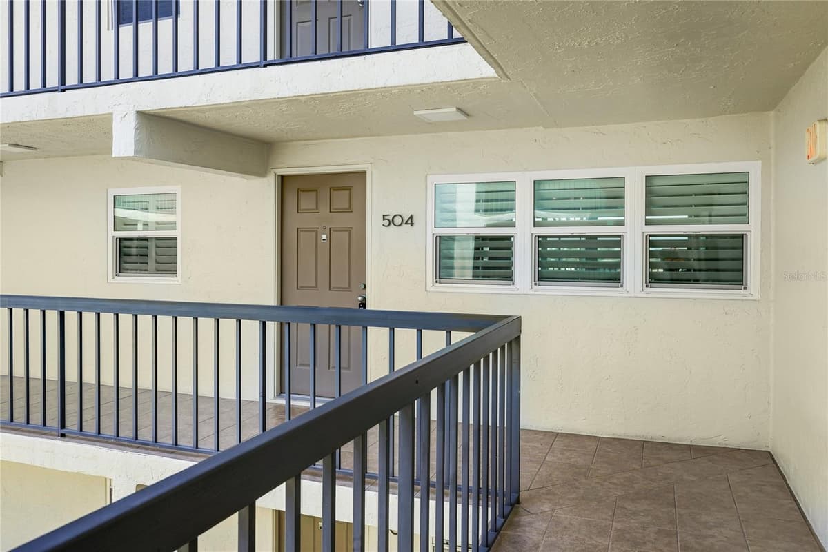 3240 GULF OF MEXICO DRIVE — photo 27 of 44
