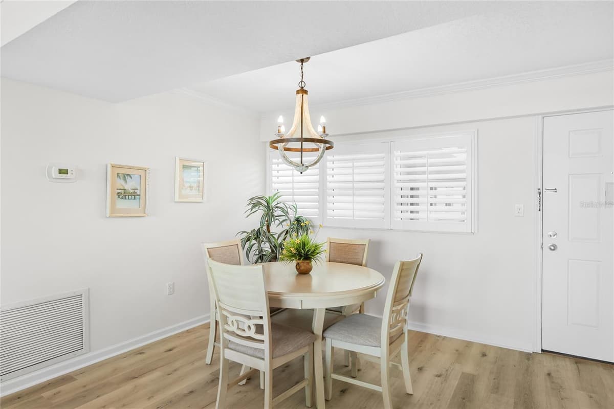 3240 GULF OF MEXICO DRIVE — photo 7 of 44