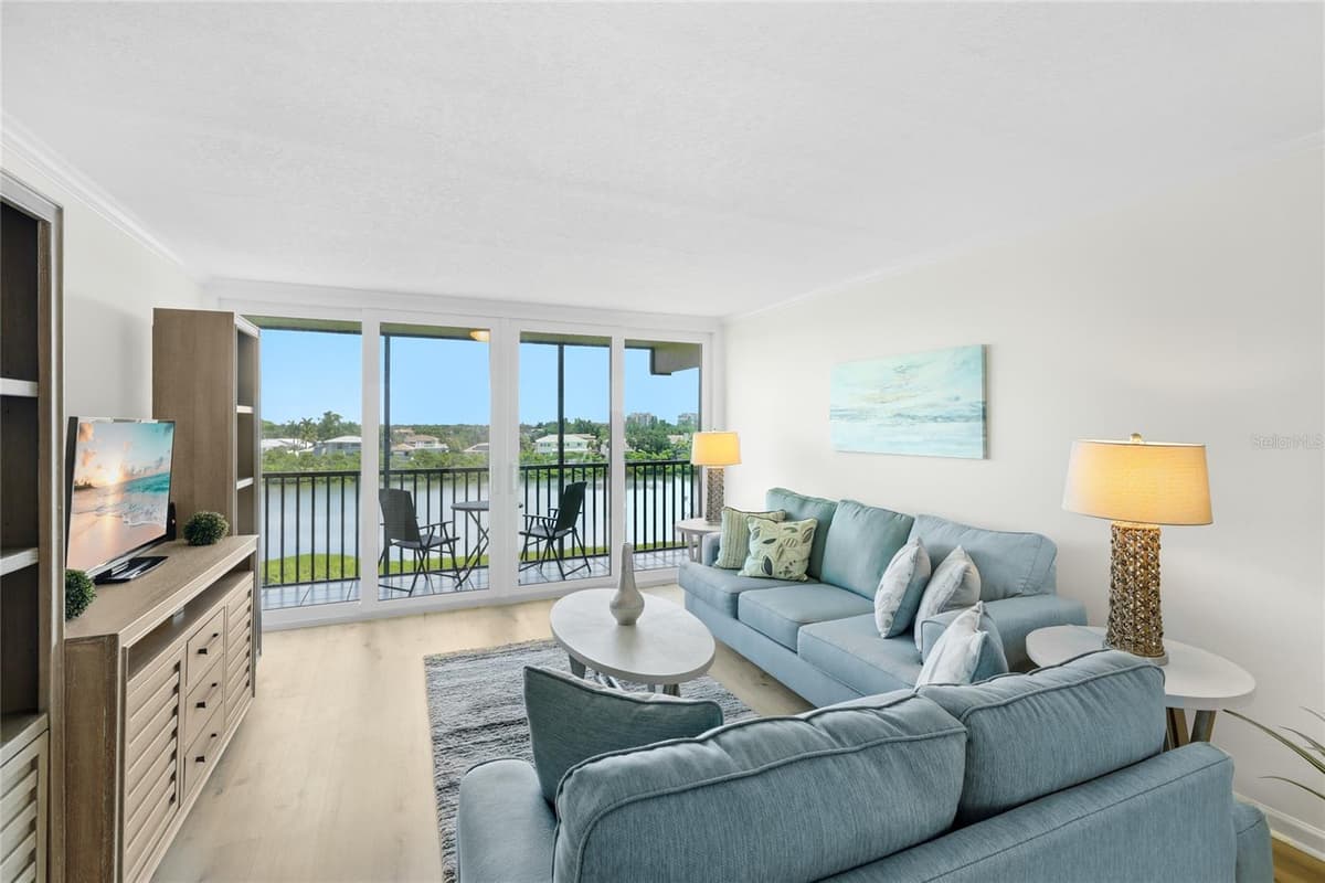 3240 GULF OF MEXICO DRIVE — photo 8 of 44