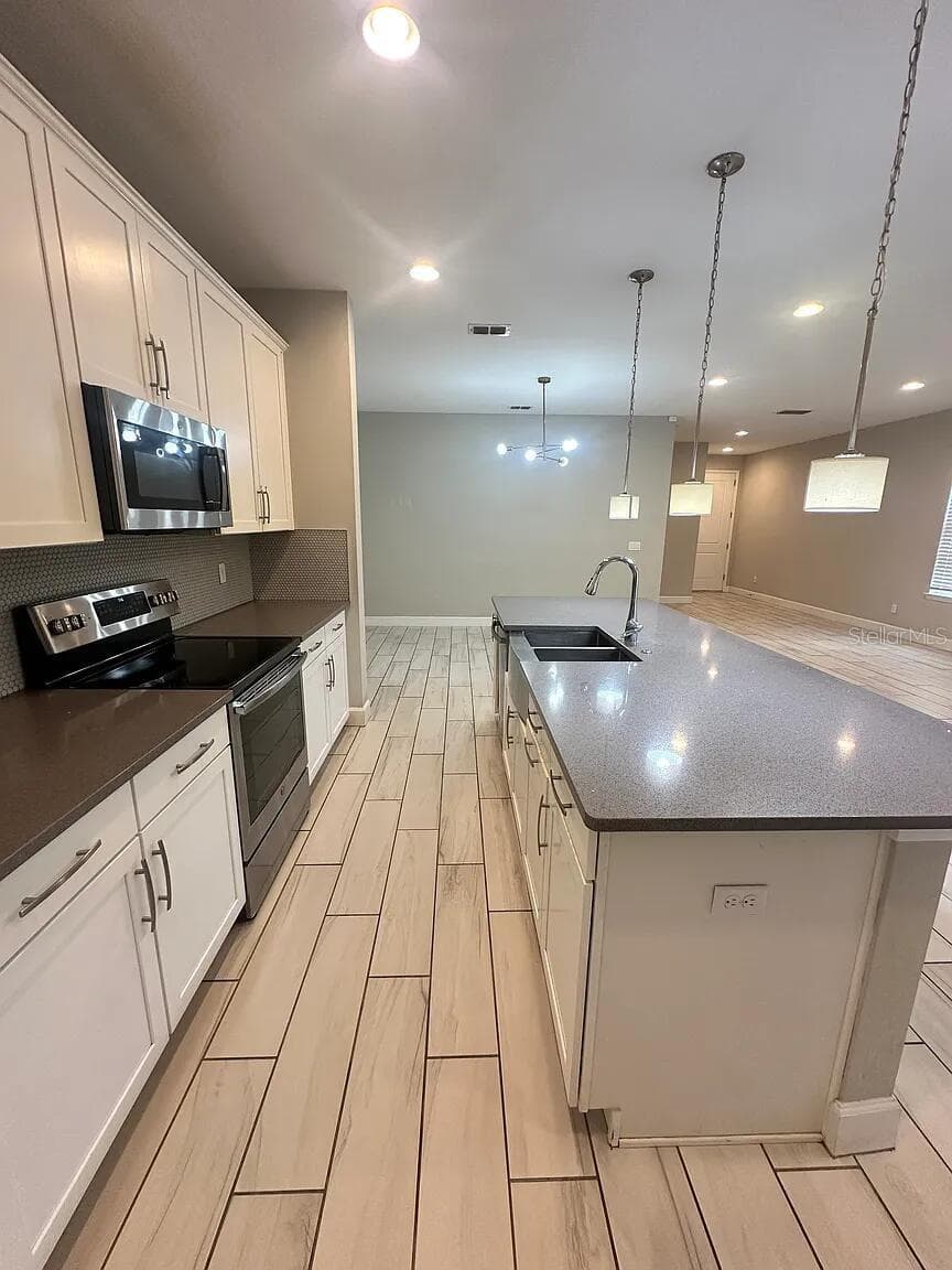 534 LAKE WILDMERE COVE — photo 7 of 37