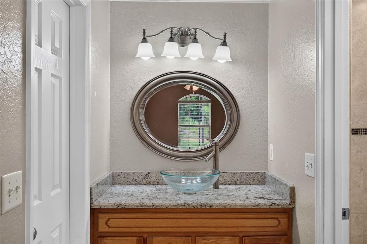 2820 LIVINGSTON ROAD — photo 30 of 52