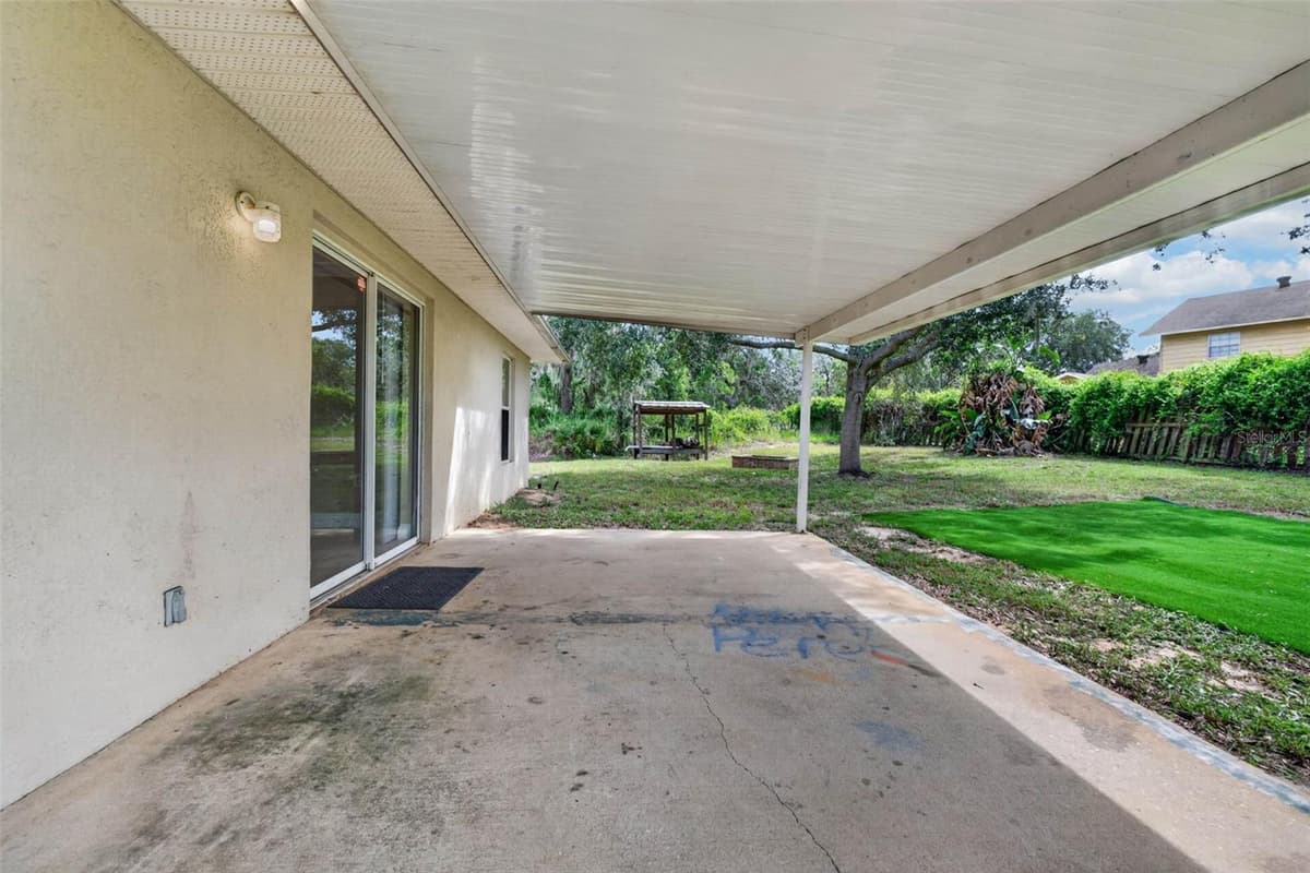 2820 LIVINGSTON ROAD — photo 44 of 52