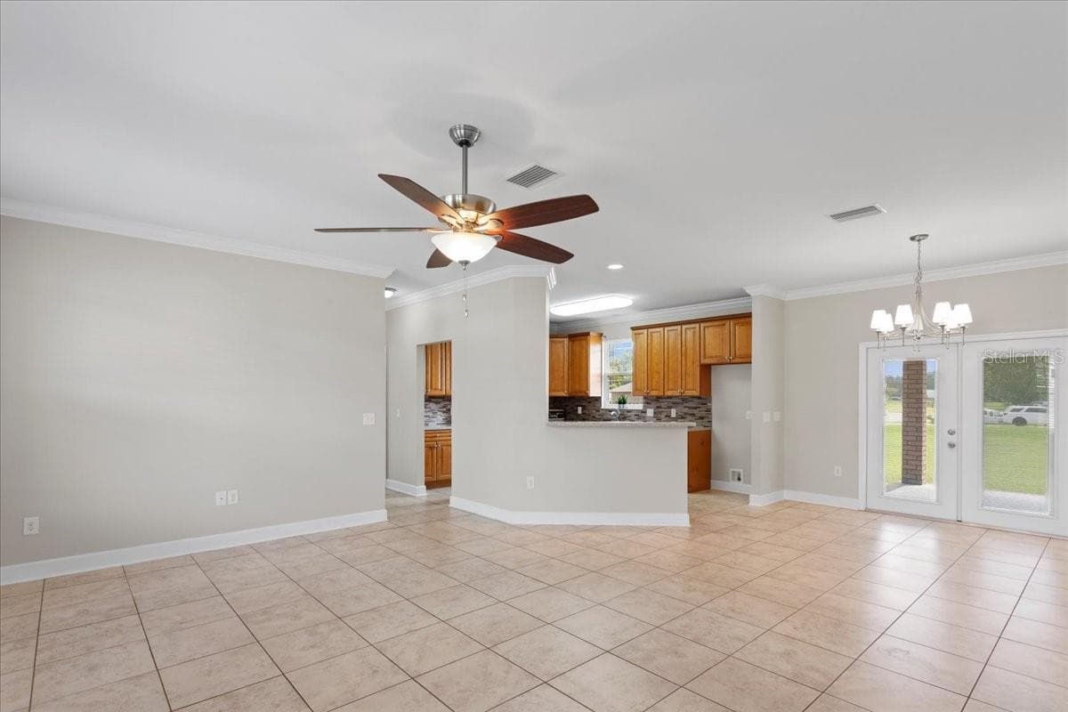 122 ARROW GLEN — photo 21 of 45