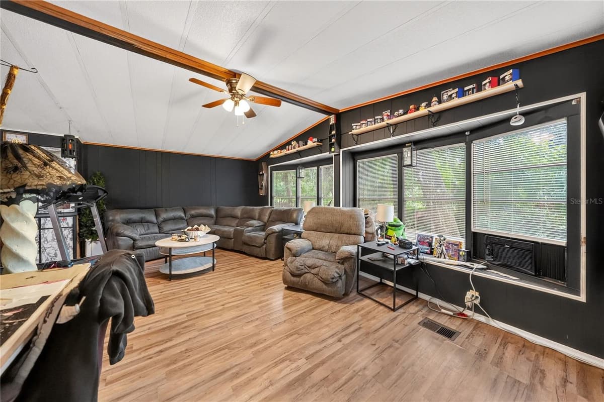 43110 4TH STREET — photo 15 of 23