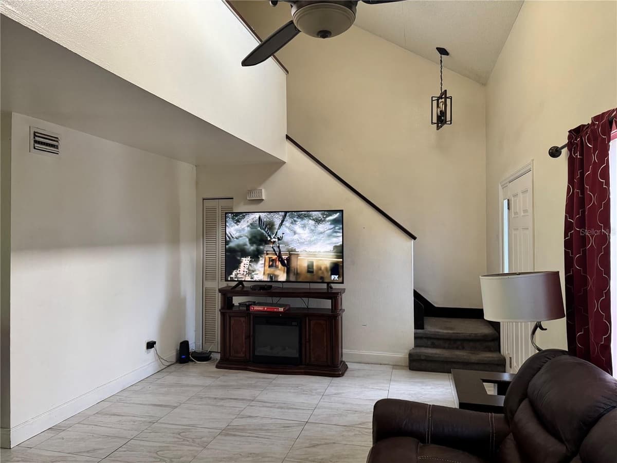 717 GASPARINO COURT — photo 9 of 23