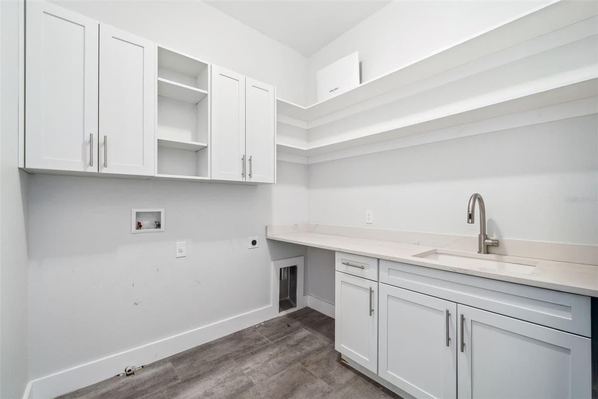 2407 LAFAYETTE AVENUE — photo 30 of 35