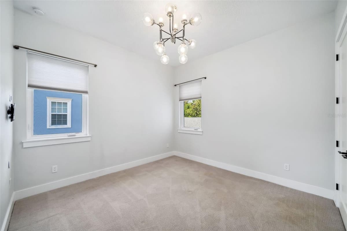2407 LAFAYETTE AVENUE — photo 25 of 35