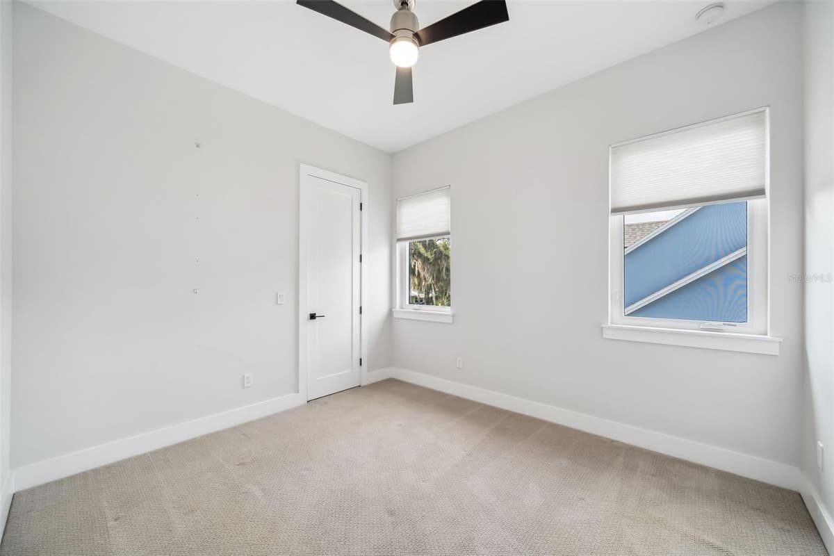 2407 LAFAYETTE AVENUE — photo 26 of 35