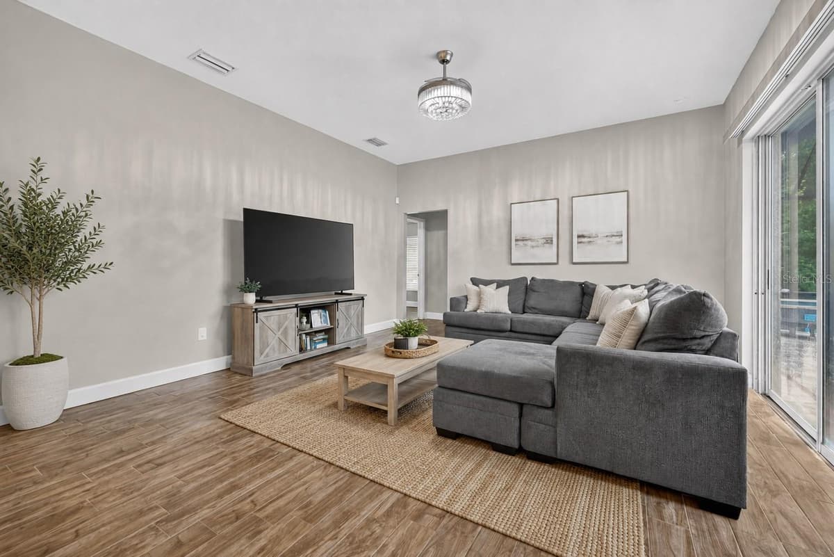 5849 RIVA RIDGE DRIVE — photo 12 of 50