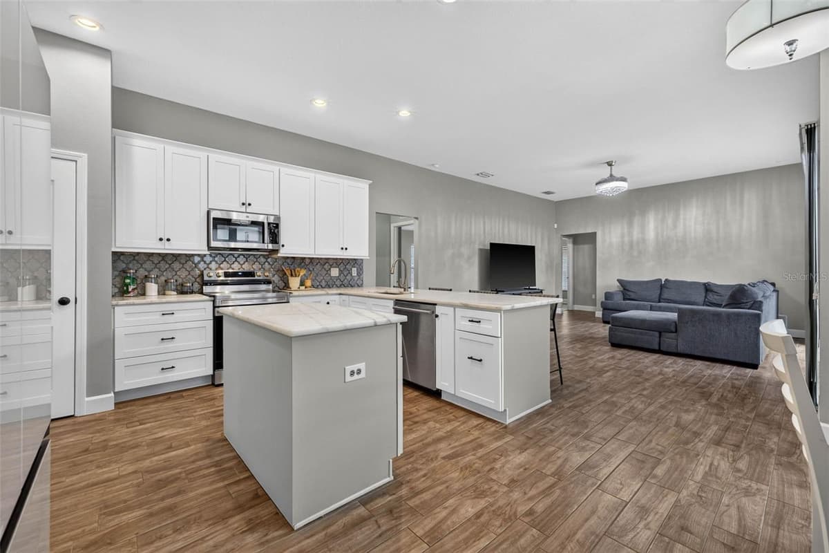 5849 RIVA RIDGE DRIVE — photo 9 of 50