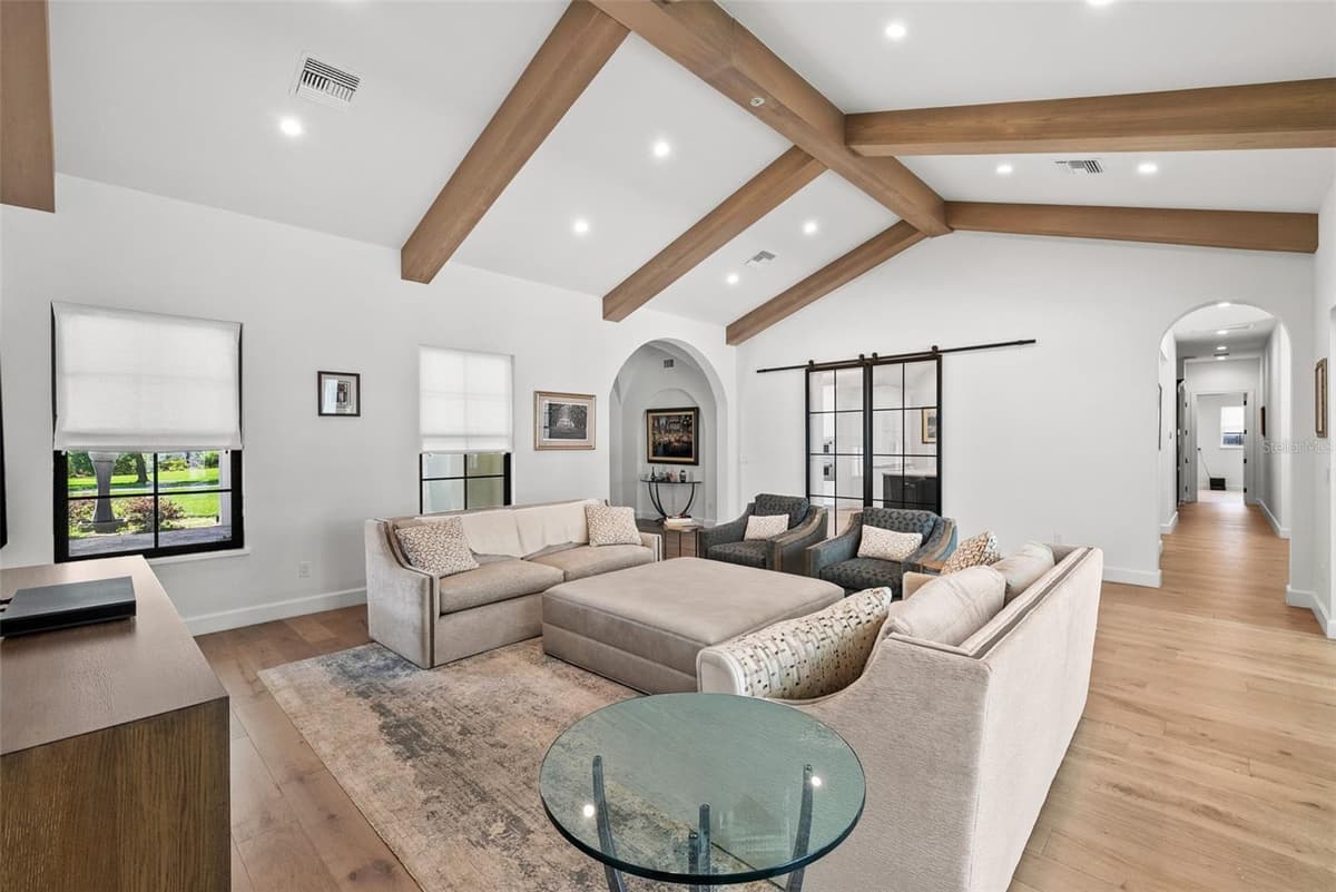 18907 LAKES EDGE WAY — photo 11 of 48
