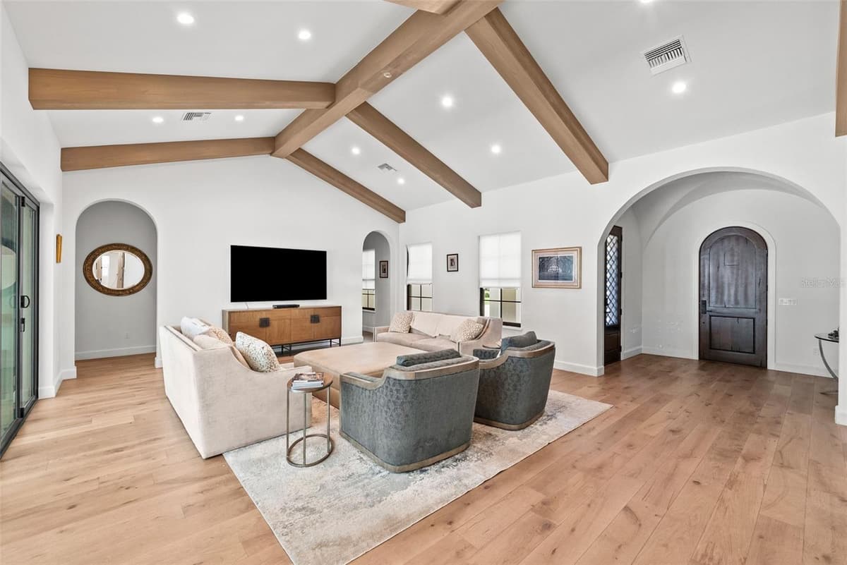 18907 LAKES EDGE WAY — photo 13 of 48