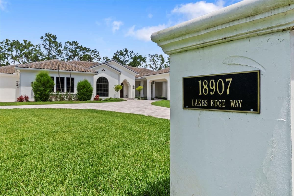 18907 LAKES EDGE WAY — photo 6 of 48