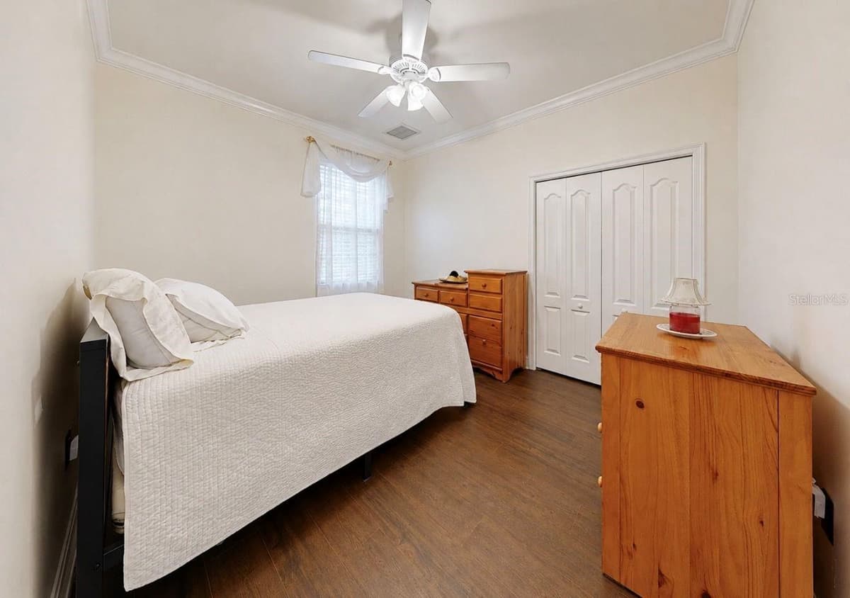 5335 SANDY SHELL DRIVE — photo 28 of 49