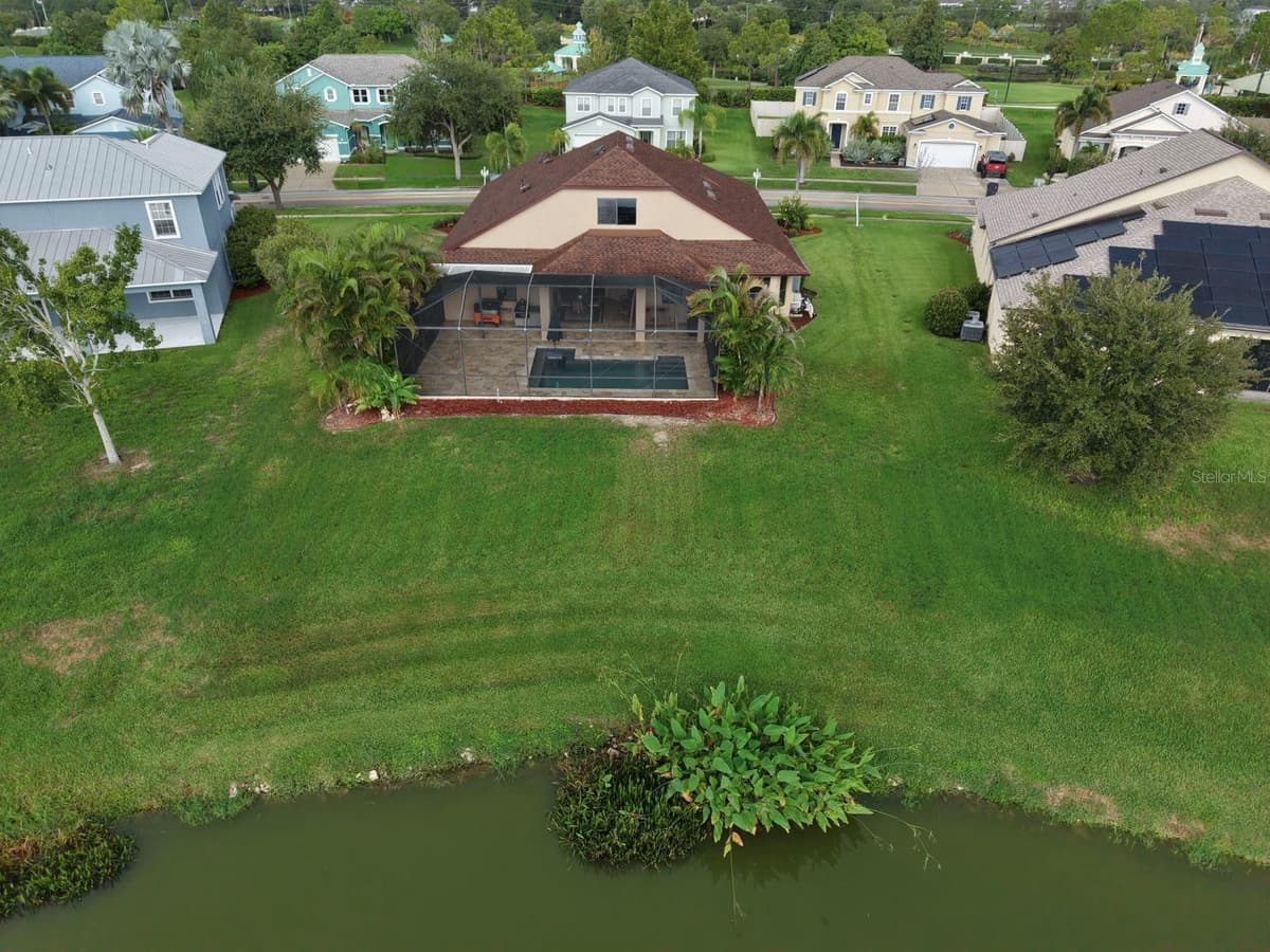 5335 SANDY SHELL DRIVE — photo 42 of 49