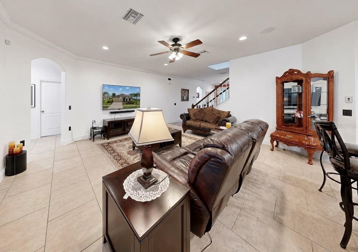 5335 SANDY SHELL DRIVE — photo 17 of 49