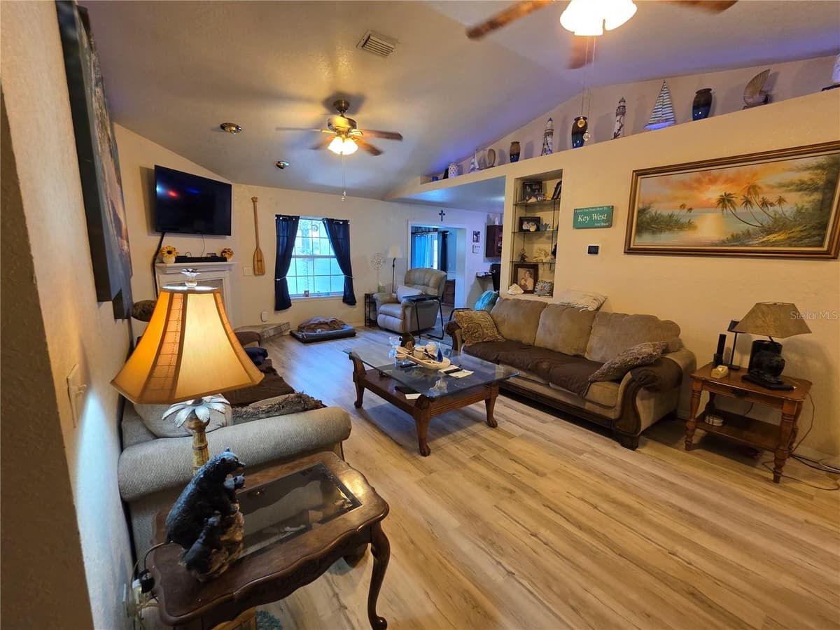 5911 127TH PLACE — photo 5 of 20