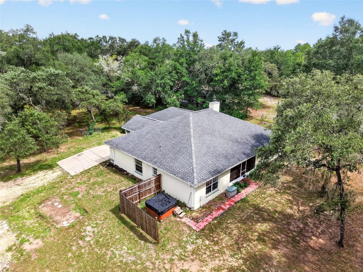 7300 204TH AVENUE — photo 70 of 72