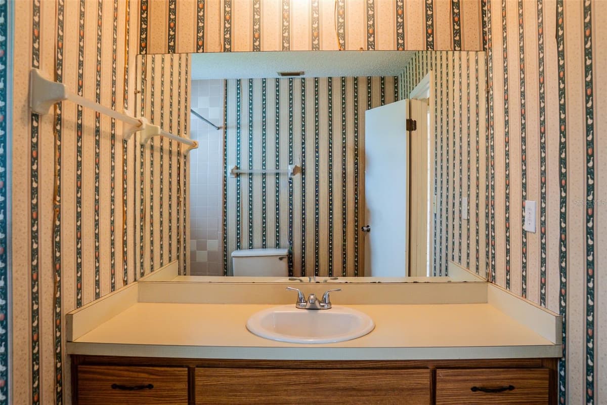 4148 BIG VALLEY BOULEVARD — photo 18 of 37
