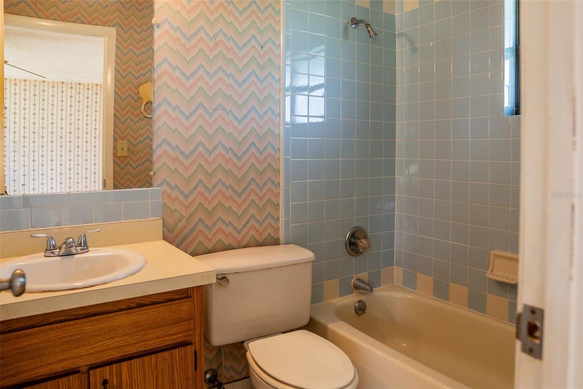 4148 BIG VALLEY BOULEVARD — photo 15 of 37
