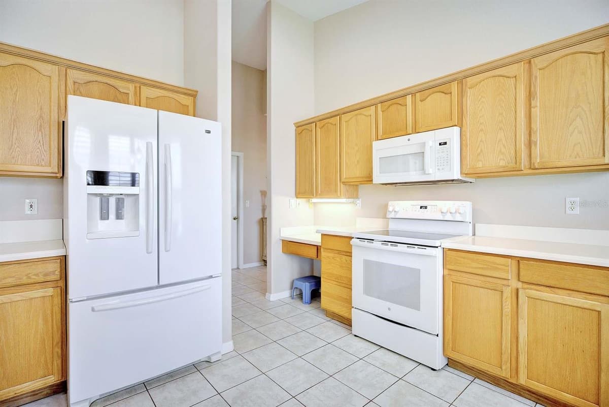 2117 VANTAGE TRACE — photo 9 of 45