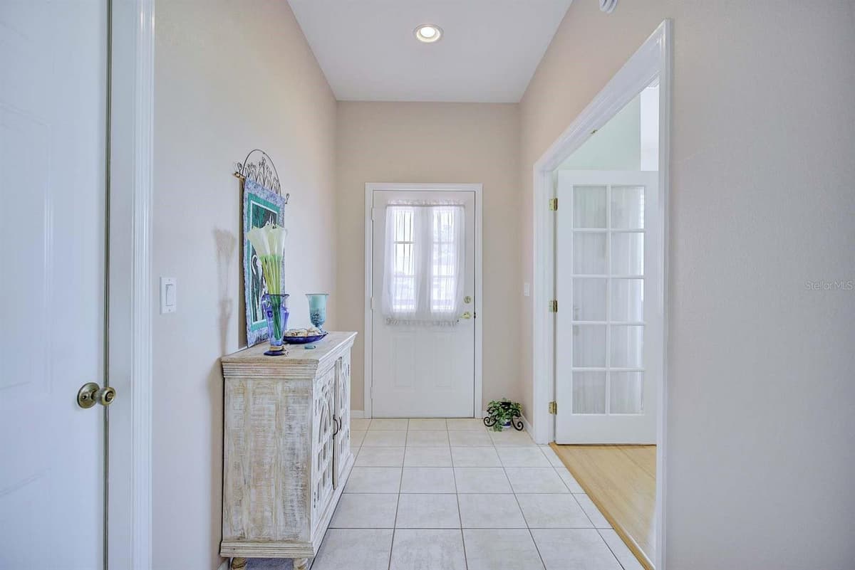 2117 VANTAGE TRACE — photo 3 of 45