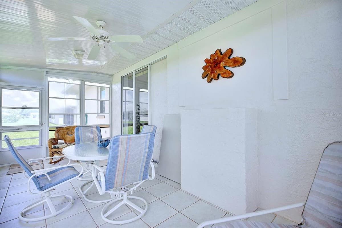 2117 VANTAGE TRACE — photo 34 of 45