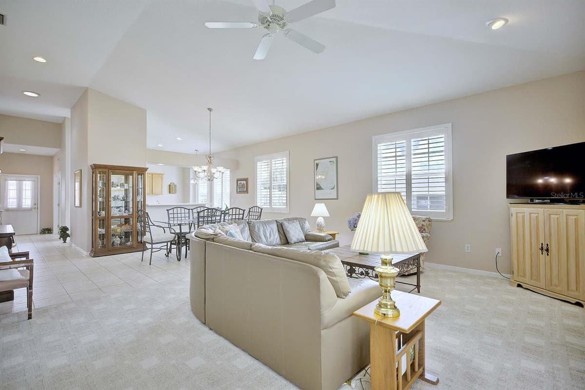 2117 VANTAGE TRACE — photo 19 of 45
