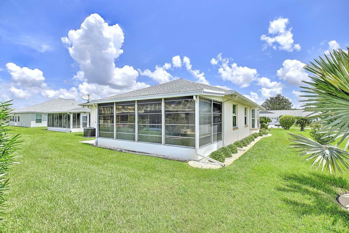 2117 VANTAGE TRACE — photo 36 of 45
