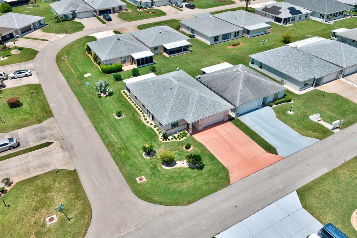 2117 VANTAGE TRACE — photo 37 of 45