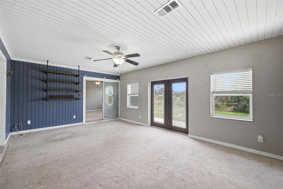 459 SAVOY COURT — photo 26 of 53