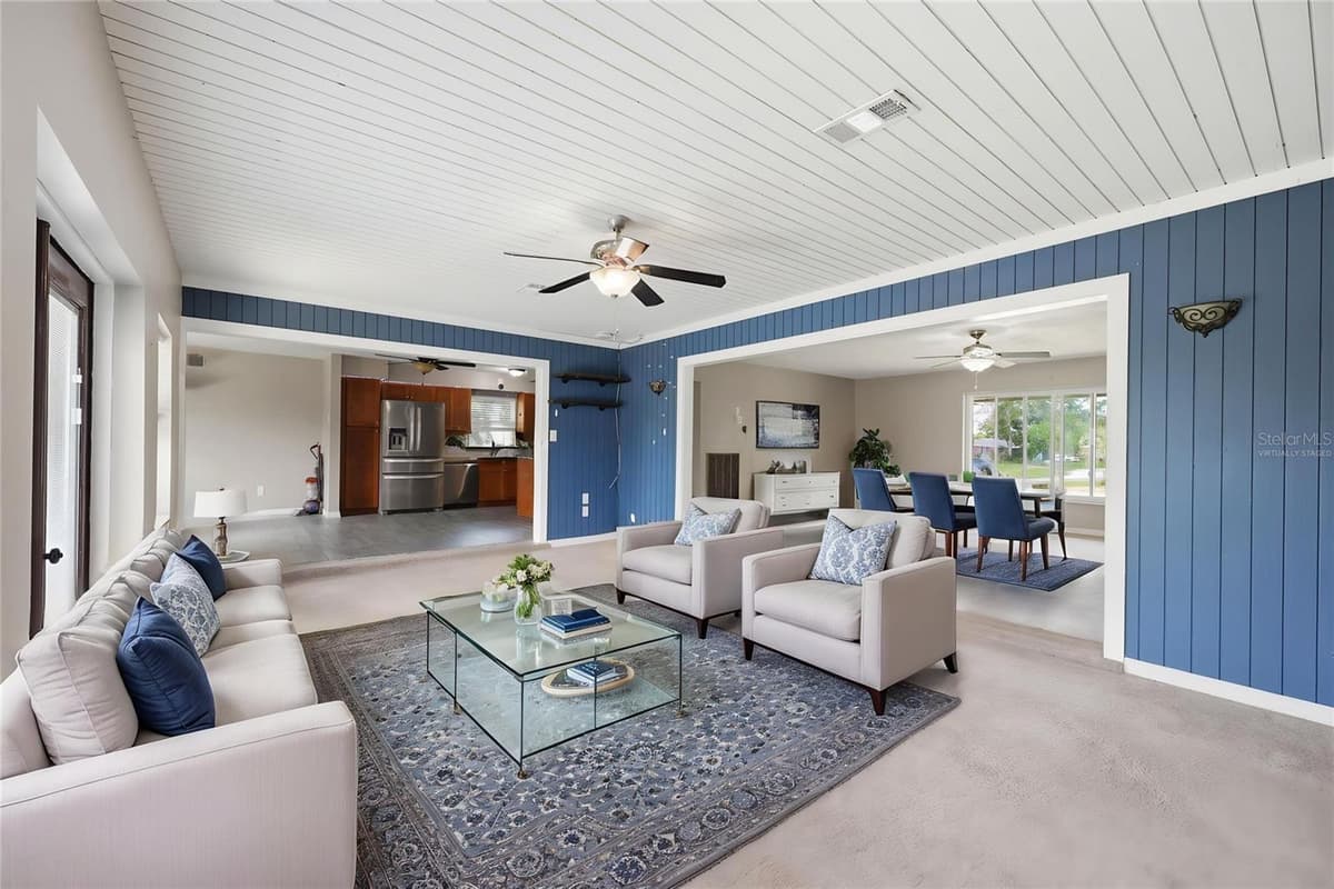 459 SAVOY COURT — photo 4 of 53