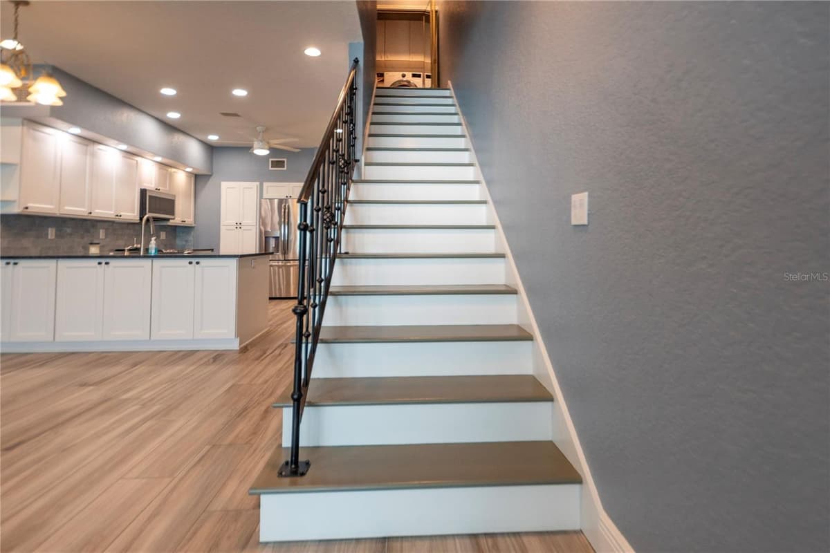 4651 MIRABELLA COURT — photo 30 of 80