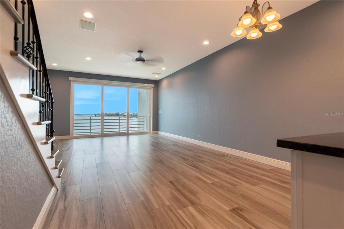 4651 MIRABELLA COURT — photo 26 of 80