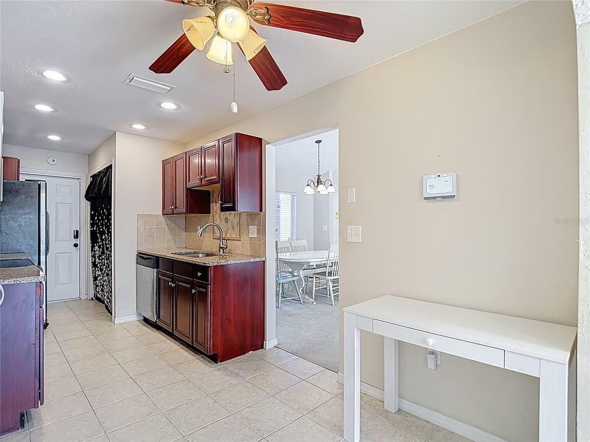 7385 CRESTWOOD DRIVE — photo 21 of 57